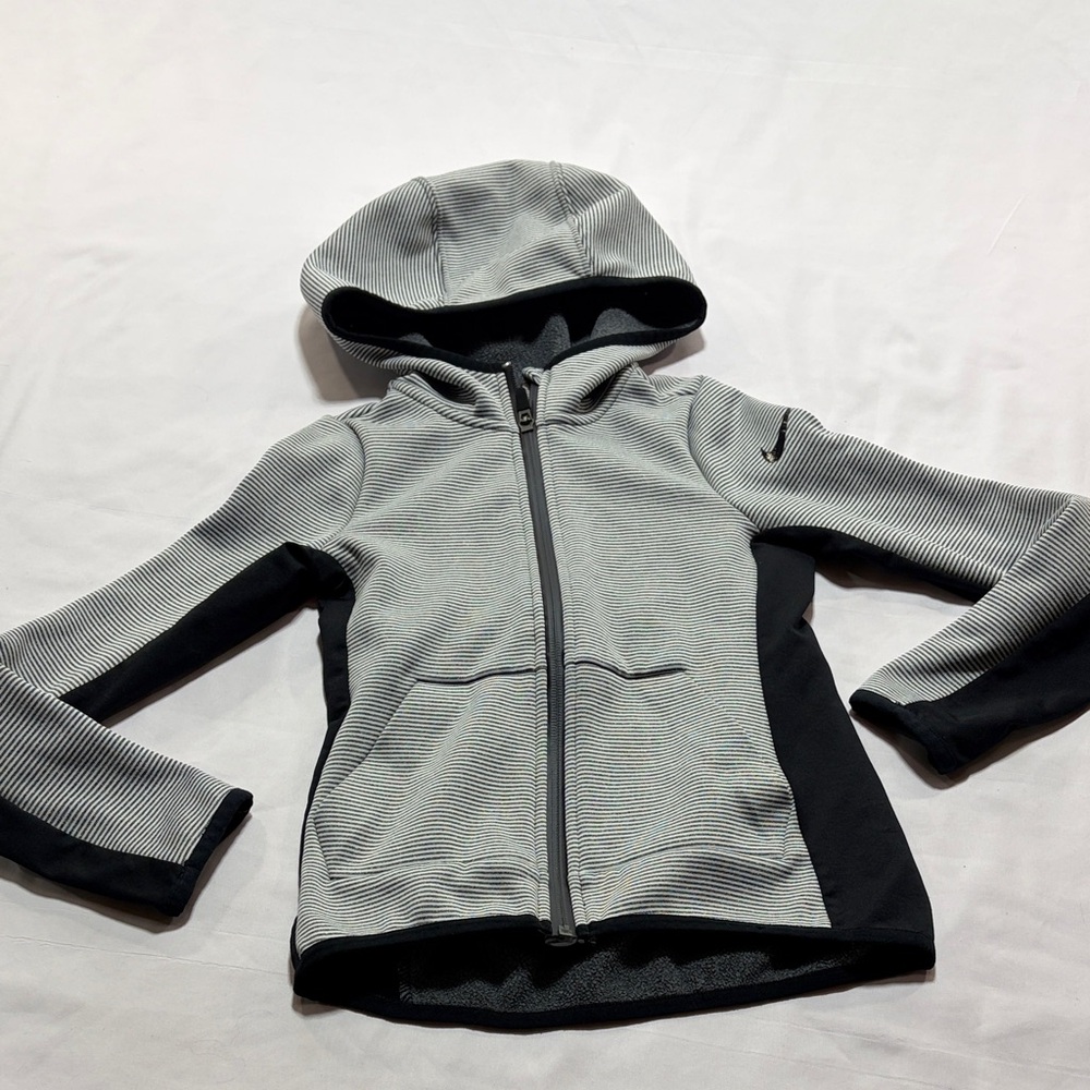 Nike big kids XS (6/8) dry fit full zip hoodie - Picture 1 of 9